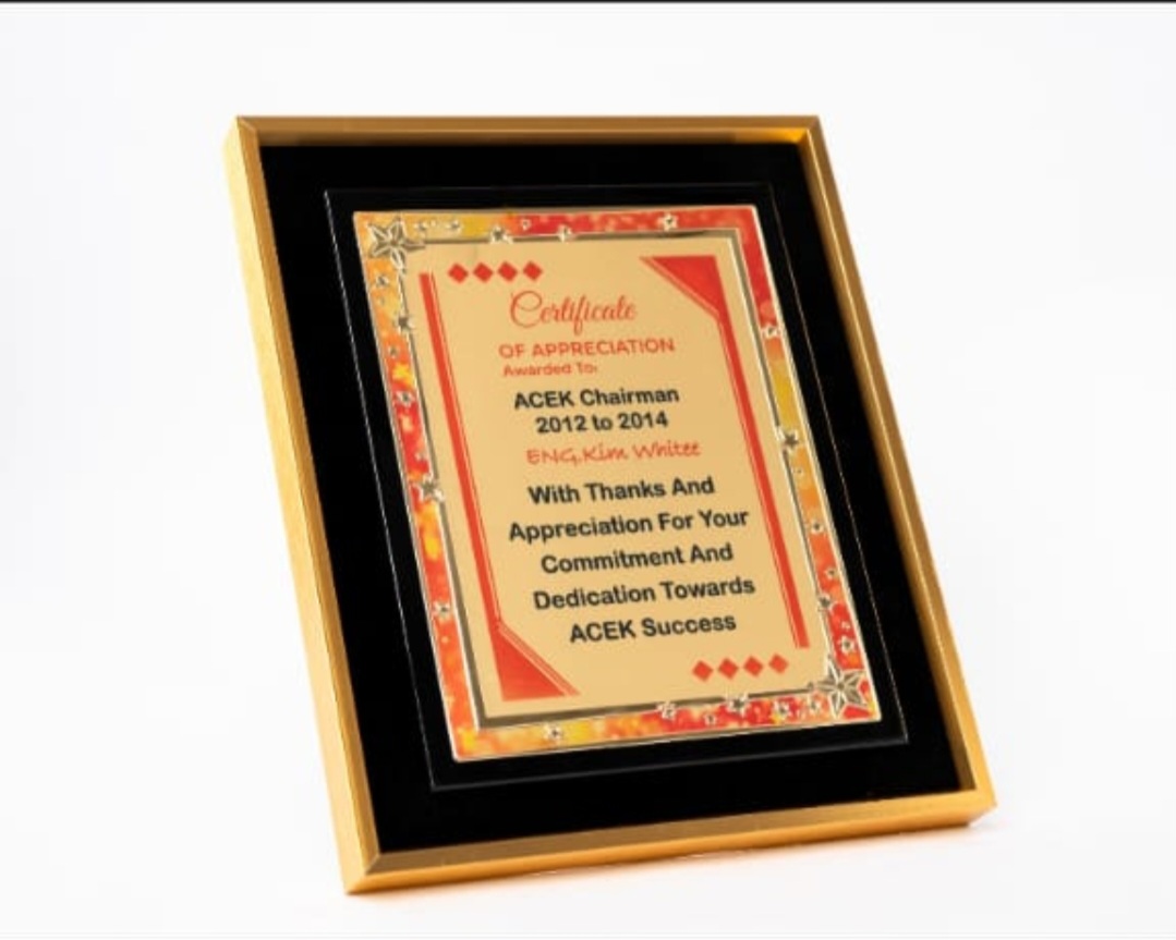 Wooden Award A4